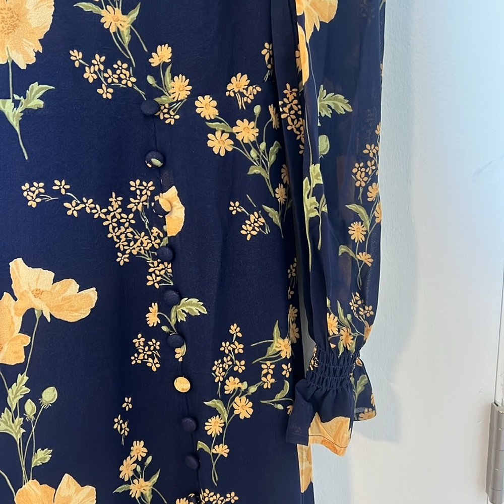 REFORMATION STEVI MIDI DRESS - Picture 5 of 8